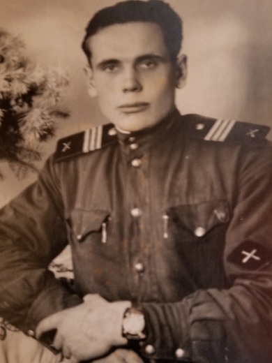 Ладесов Александр Афанасьевич