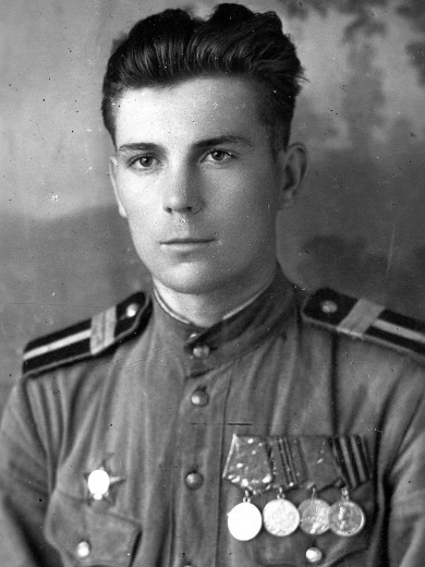 Беляев Евгений Иванович