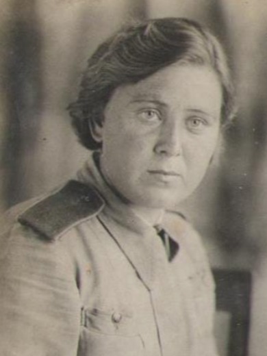 Акусок (Баркова) Зинаида Ивановна