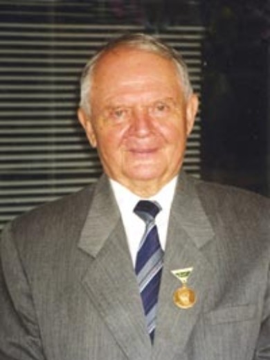 Жданов Юрий Андреевич