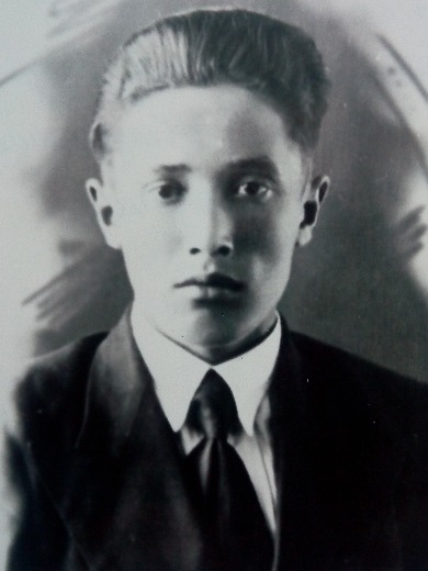 Переломов Александр Григорьевич