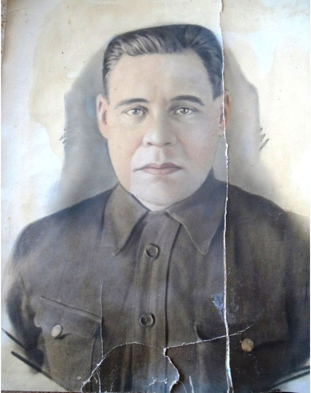 Гмырин Дмитрий Николаевич