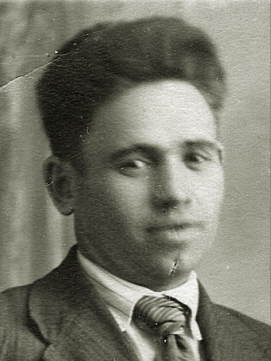 Онин Александр Тихонович