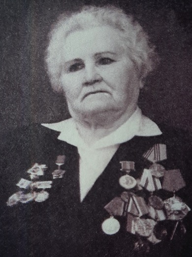 Попова Зинаида Афанасьевна