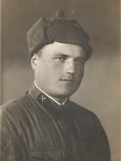 Иванов Дмитрий Ефремович