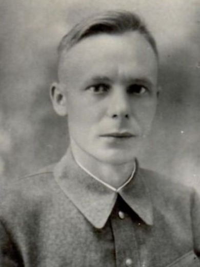 Статуев Леонид Семенович