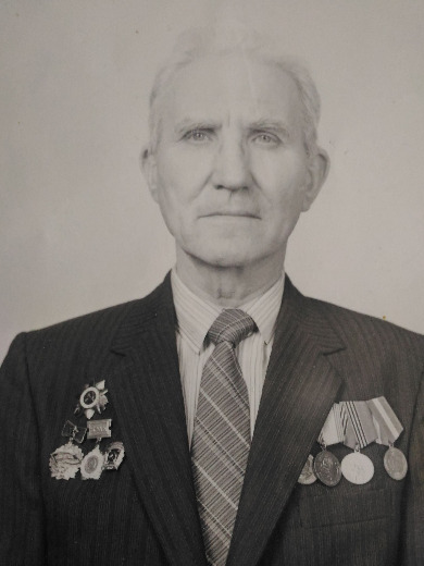 Коломиченко Иван Евсеевич