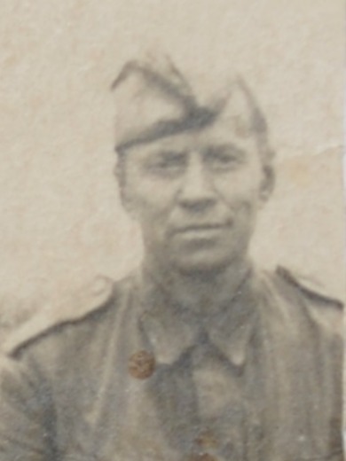 Челухов Егор Никодимович