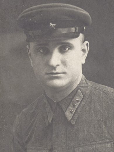 Алипов Валентин Михайлович