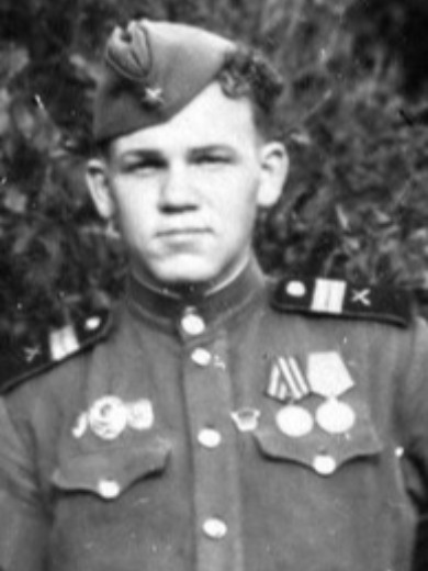 Диванов Эрик Васильевич