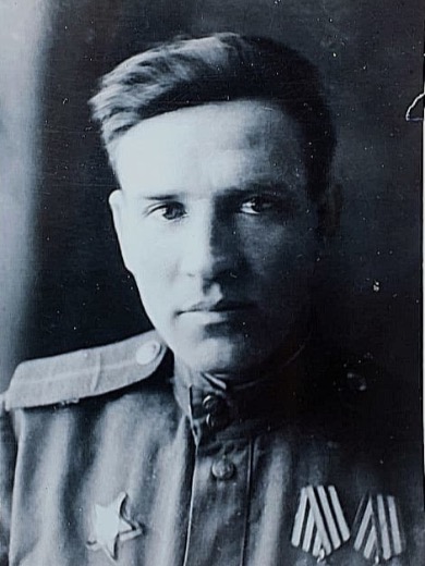 Тишанинов Петр Ефанович