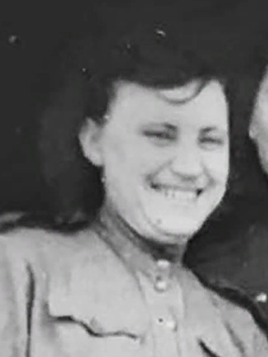 Ежкова (Любина) Александра Ивановна