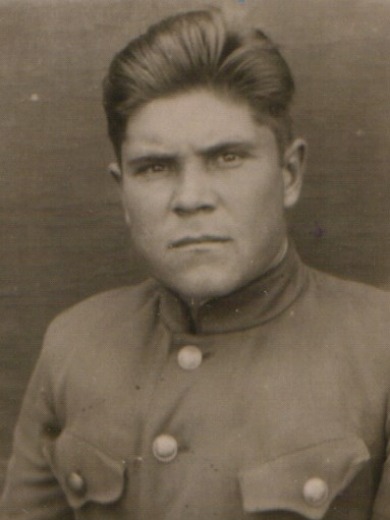 Комов Александр Лаврентьевич