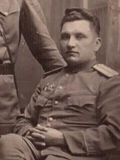 Овчаров Петр Филиппович