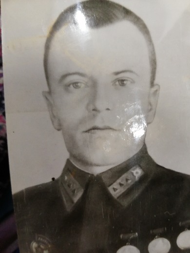 Скороходов/ 	 Сковородов Василий Петрович