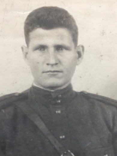 Комов Алексей Петрович