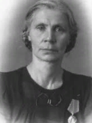 Власенкова Анна Михайловна