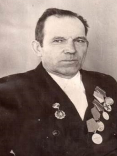 Ганзюков Серафим Кириллович