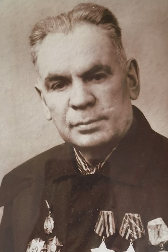 Ерисов Иван Дмитриевич