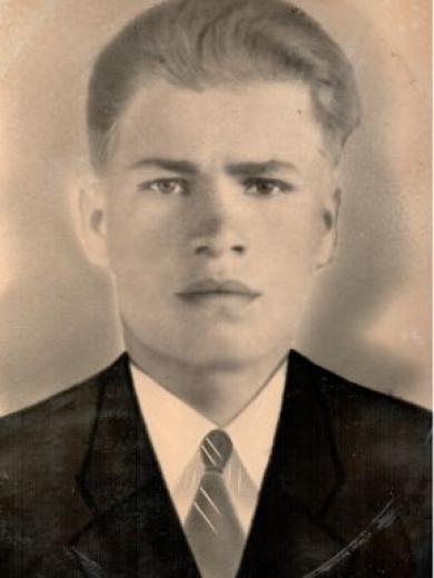 Попов Андрей Андреевич