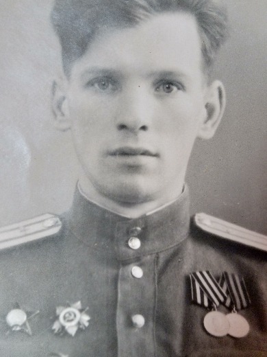 Лапшин Алексей Емельянович