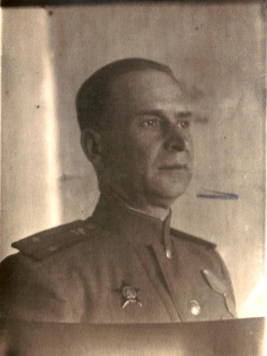 Ушаков Иван Васильевич