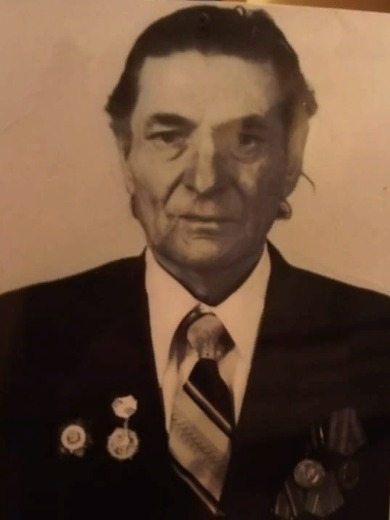 Устьянцев Василий Григорьевич