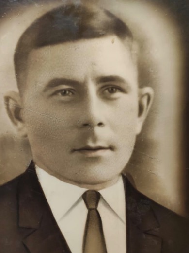 Амплеев Анатолий Михайлович|Михаилович (Михайлович)