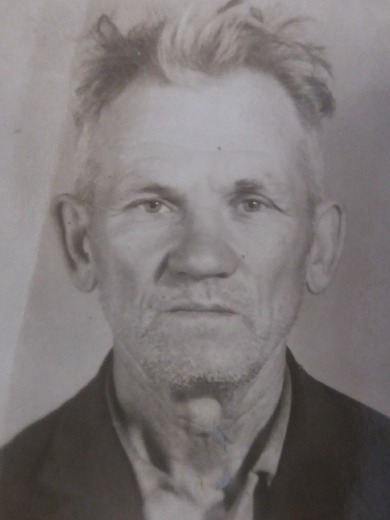 Леонов Иван Федорович