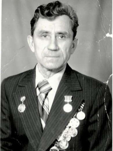 Пирамидин Леонид Иванович