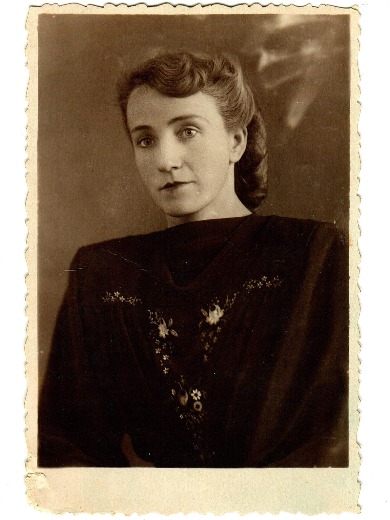 Белякова Александра Ивановна