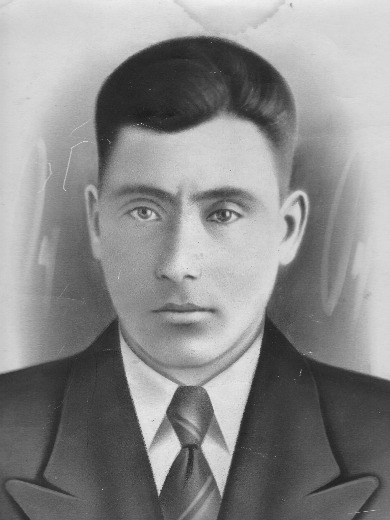 Асфин Музафар Мусич