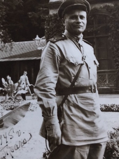 Аксёнов Василий Петрович