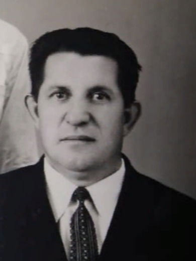 Попов Петр Алексеевич