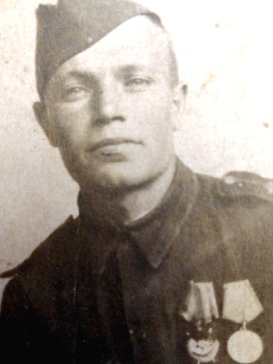 Аксютин Владимир Иванович