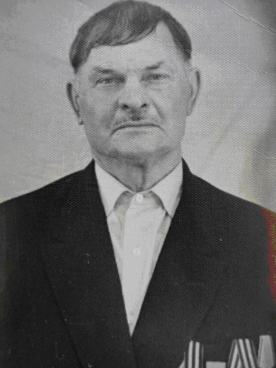 Комаров Кирилл Семенович