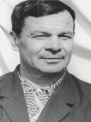 Хозов Владимир Андреевич