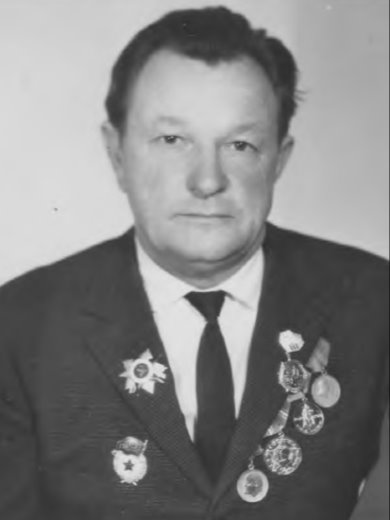 Иванников Михаил Тихонович