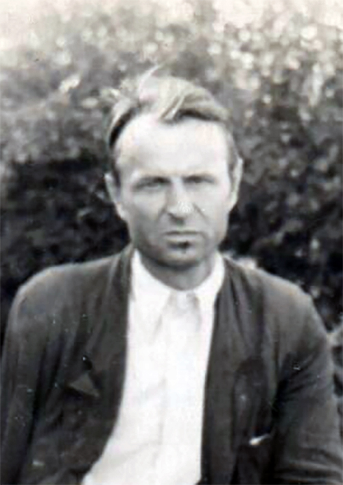 Громов Максим Трофимович