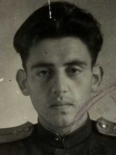 Бентхен Илья Иннокентьевич