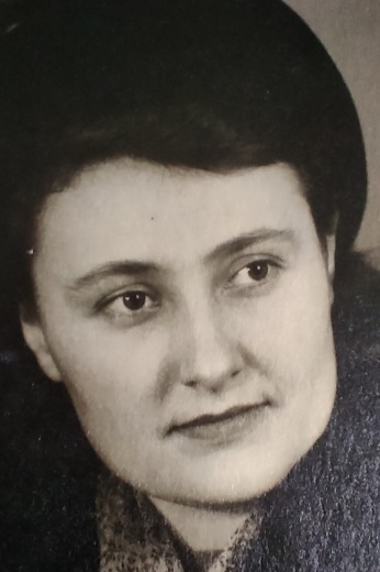 Разживина (Шнырева) Нина Александровна