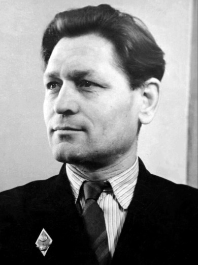 Аверьянов Анатолий Александрович