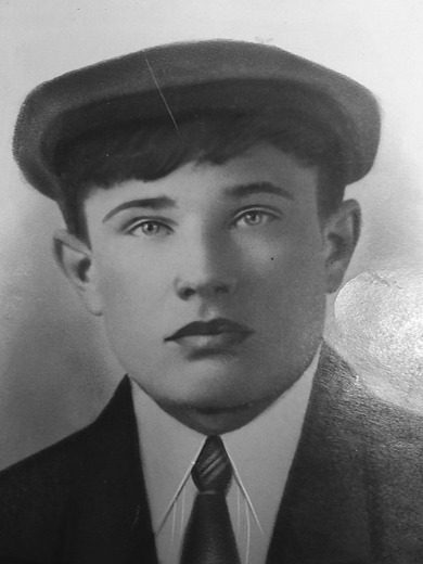 Семёнов Иван