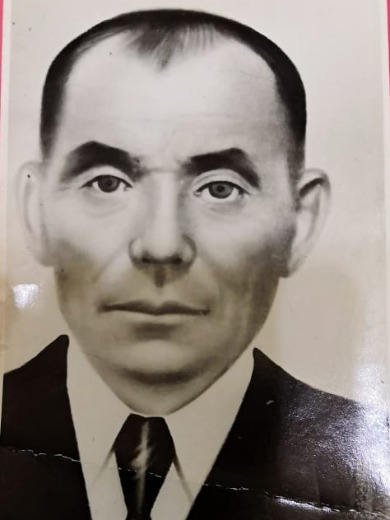 Шалапанов. Иван Елисеевич