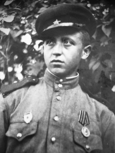 Рисис Мирон
