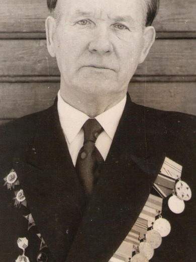 Веселов Иван Иванович