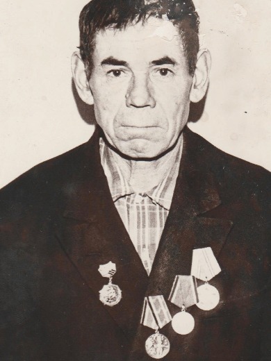 Мишаров Андрей Максимович