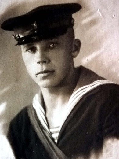 Ушаков Николай Дмитриевич