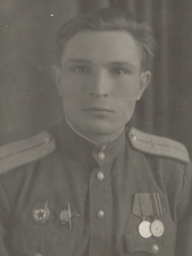 Абутов Иван Александрович