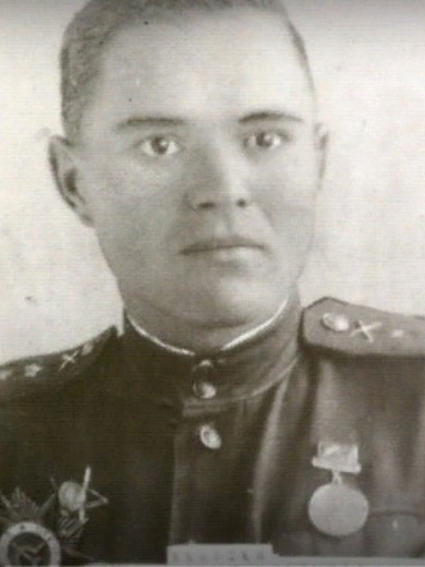 Петров Иван Петрович